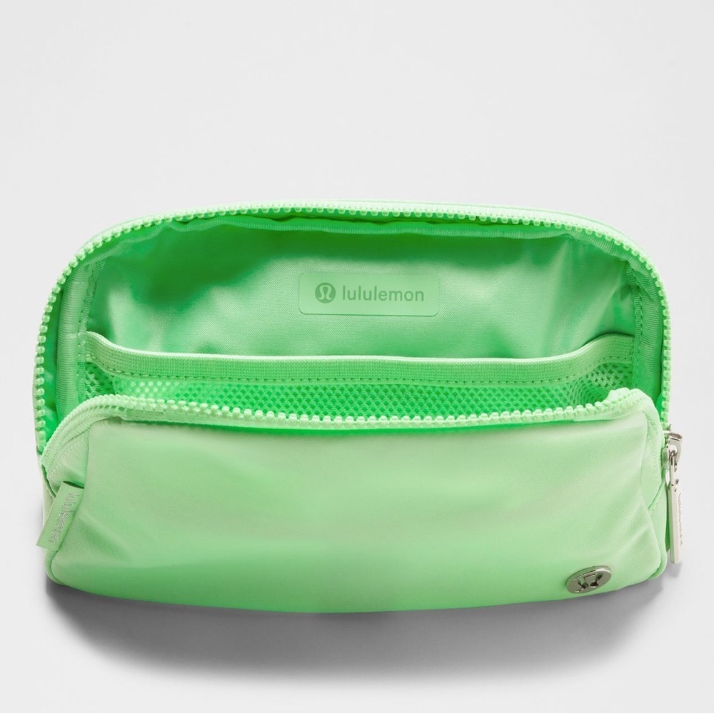 Lululemon Everywhere Belt Bag 1L – Citron Lime 🍋 (NWT)